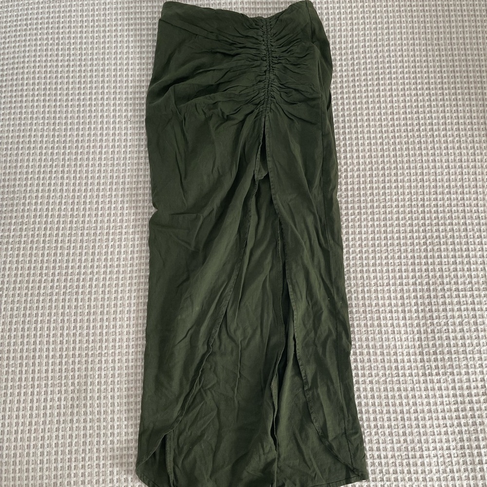Green skirt.